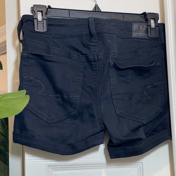 American eagle black Jean shorts size 2 - Picture 2 of 3